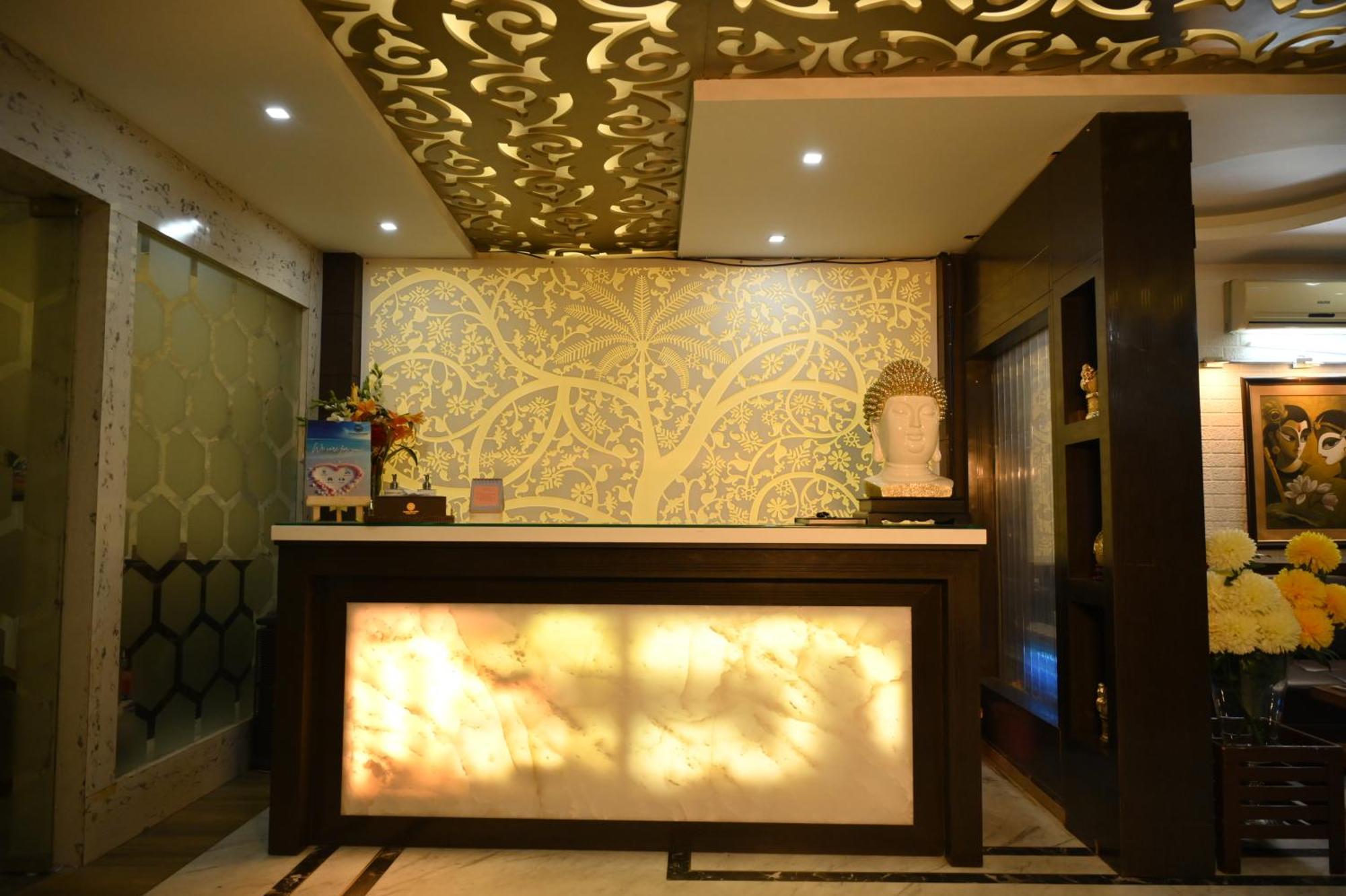 Hotel Dh Dharamshala Exterior photo