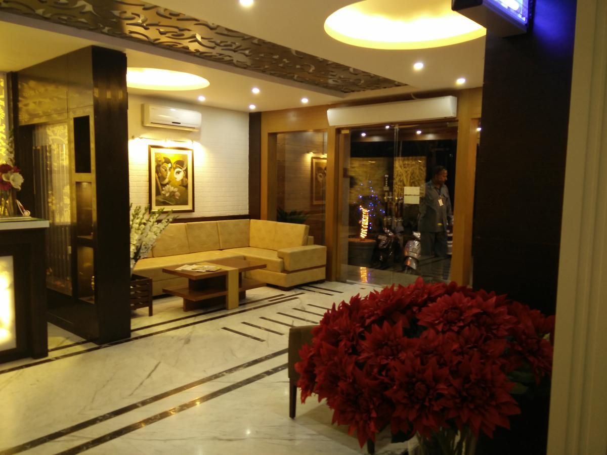 Hotel Dh Dharamshala Exterior photo